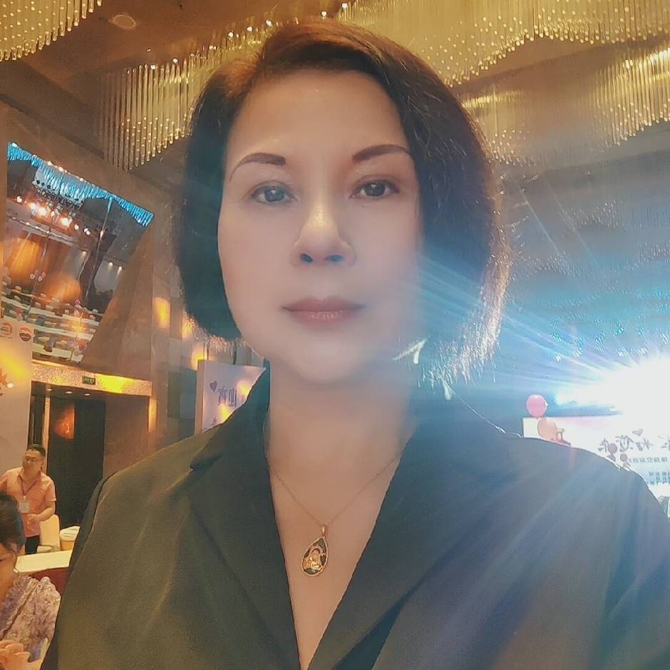 王女士